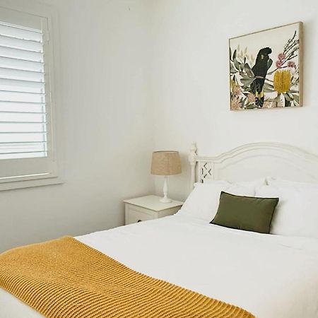 La Villette Sleeps 9 Fireplace Bbq Pet Friendly 肯图巴 外观 照片