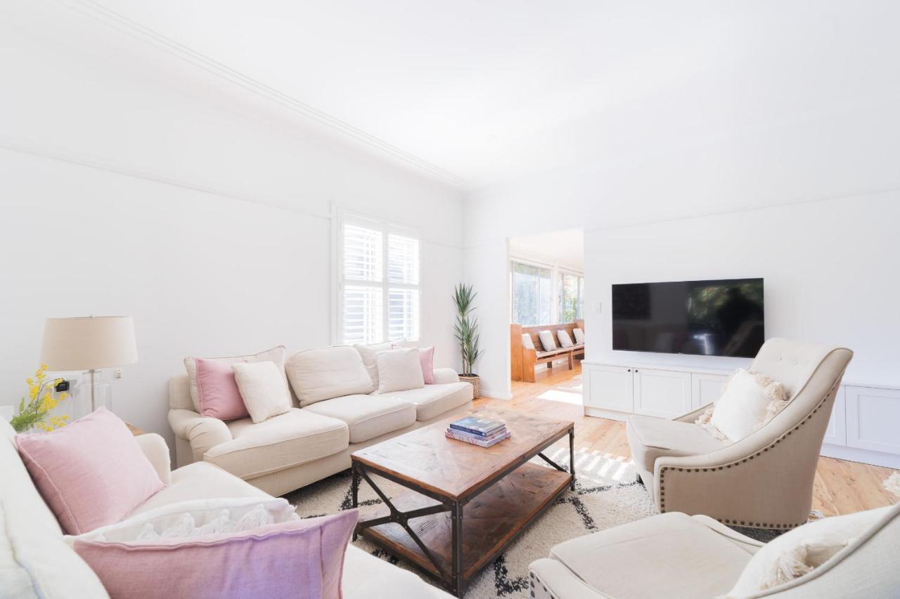 La Villette Sleeps 9 Fireplace Bbq Pet Friendly 肯图巴 外观 照片