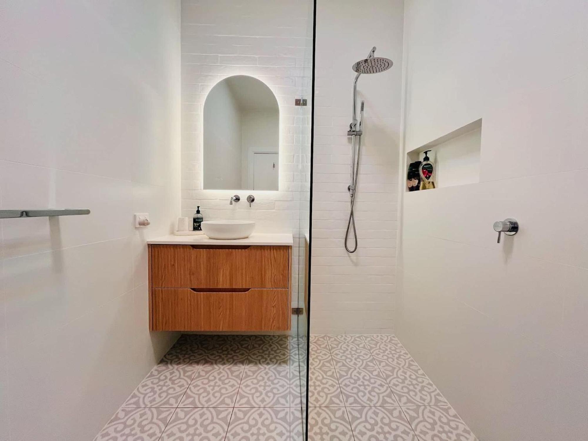 La Villette Sleeps 9 Fireplace Bbq Pet Friendly 肯图巴 外观 照片