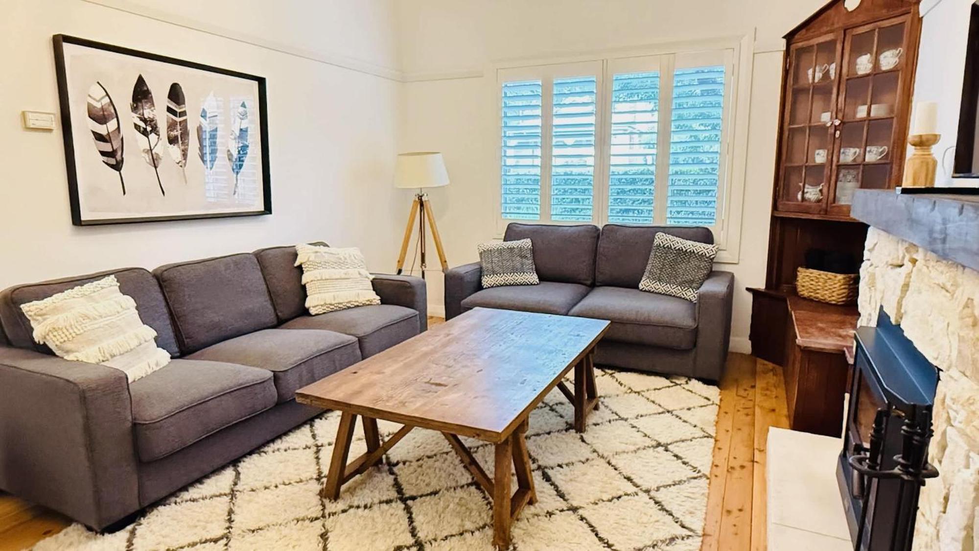 La Villette Sleeps 9 Fireplace Bbq Pet Friendly 肯图巴 外观 照片